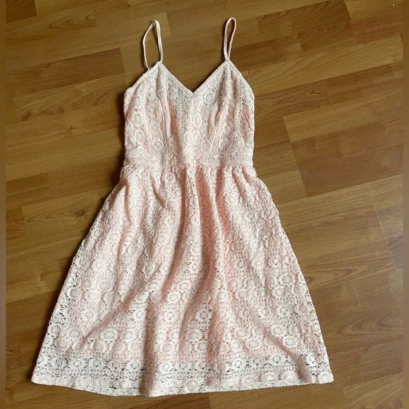chinese dress ladies Abercrombie & Fitch Light Pink Puff Sleeve Babydoll Romper- Size XL (s   The Saved Collection